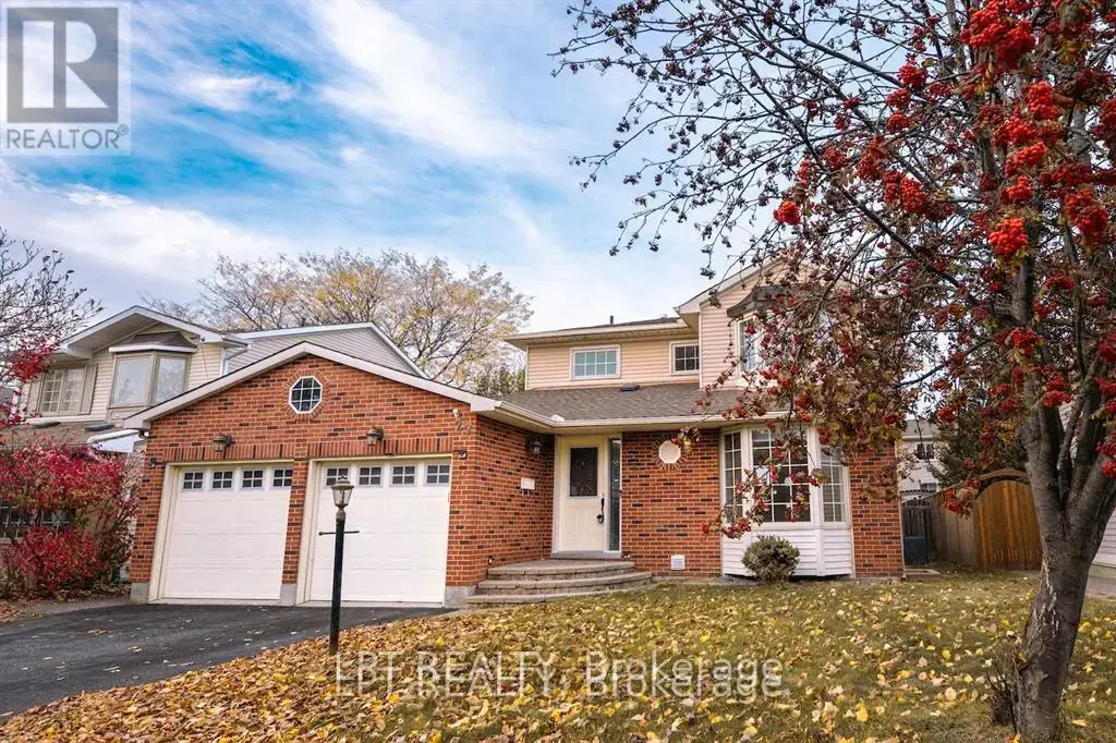 27 Rockcress Gardens, Ottawa